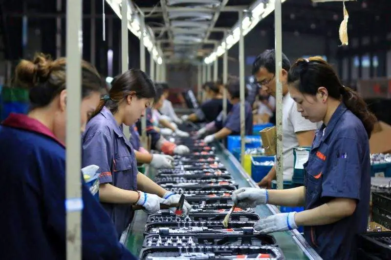 Fabryki Apple i Samsung zatrzymały się w Chinach z powodu koronawirusa