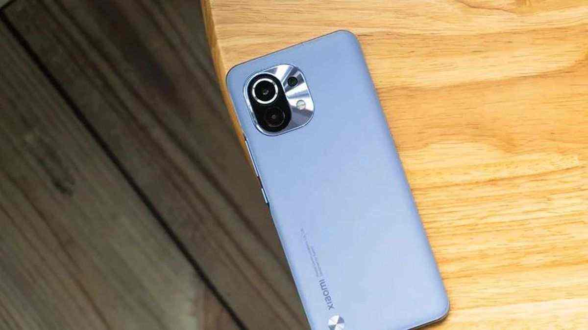 Wyciekły pierwsze prawdziwe zdjęcia Xiaomi Mi 11 Lite