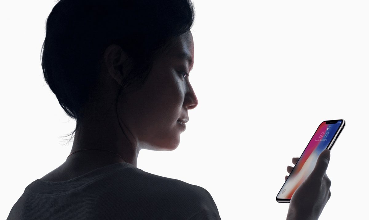 Dzięki nowemu patentowi Apple iPhone będzie wiedział, czy na niego patrzysz